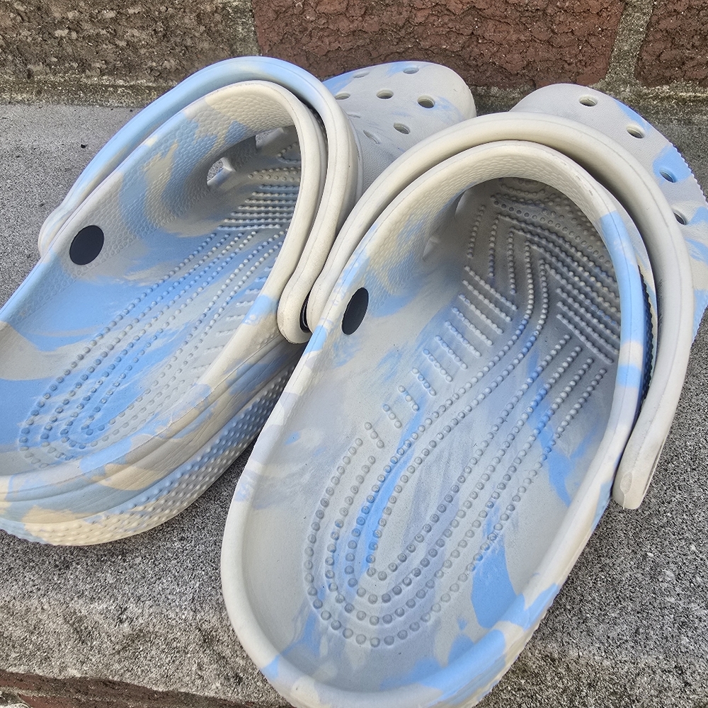 Crocs Blue and White Clogs - Picture 3 of 6